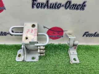 Фото запчасти петли на дверь передние левые AUDI A4 контрактная запчасть Запчасть петли на дверь передние левые AUDI A4