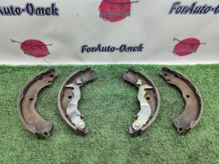 Колодки тормозные задние MITSUBISHI MIRAGE DINGO 1999