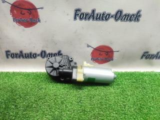 Запчасть мотор регулировки сиденья передний правый VOLVO XC90