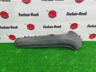 Запчасть накладка на стойку передняя левая HUMMER H3 2006