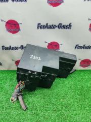 Запчасть блок предохранителей Jaguar S-TYPE