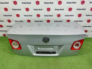 Запчасть крышка багажника VOLKSWAGEN JETTA