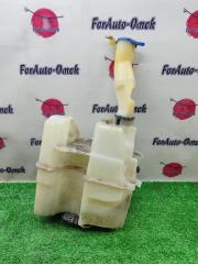 Запчасть бачок омывателя VOLVO V70