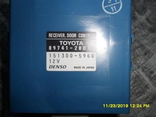 Блок управления дверьми Toyota Town Ace Noah 1998