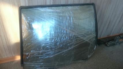 Стекло с сдвижной двери заднее левое Toyota Town Ace Noah 1998