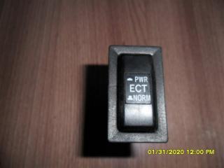 Кнопка ECT Toyota Hiace Regius 1998 Б/У Кнопка ECT Toyota Hiace Regius 1998