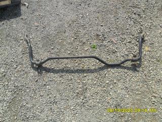 Стабилизатор задний Toyota Hiace Regius 1998