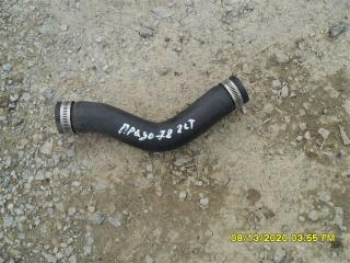 Патрубок радиатора верхний Toyota Land Cruiser Prado 1994 контрактная Патрубок радиатора верхний Toyota Land Cruiser Prado 1994