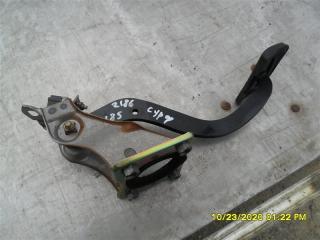 Педаль тормоза Toyota Hilux Surf 1997