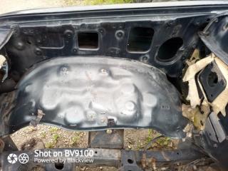 Подкрылок передний правый Toyota Land Cruiser Prado