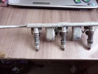 Форсунка топливная Suzuki Wagon R 2010