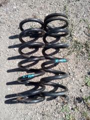 Пружина Toyota Hiace 2001