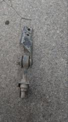 Кронштейн регулятора давления тормазов Toyota Land Cruiser 1992