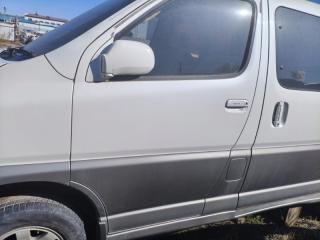 Порог Toyota Grand Hiace 2001
