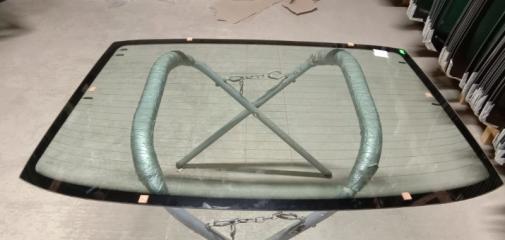 Стекло заднее BMW 3