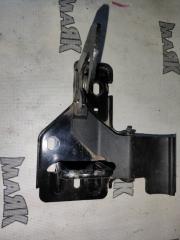 Фото запчасти замок капота VOLKSWAGEN TOUAREG 2002-2010 контрактная запчасть Запчасть замок капота VOLKSWAGEN TOUAREG 2002-2010