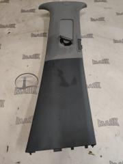 Фото запчасти обшивка стойки центральной правая VOLKSWAGEN Touareg 2003-2008 контрактная запчасть Запчасть обшивка стойки центральной правая VOLKSWAGEN Touareg 2003-2008