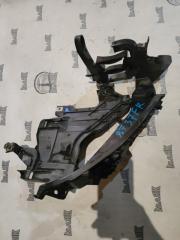 Запчасть кронштейн фары передний правый AUDI A4 2008-2015