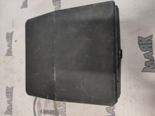 Фото запчасти крышка блока предохранителей MITSUBISHI GALANT FORTIS 2007-2015 контрактная запчасть Запчасть крышка блока предохранителей MITSUBISHI GALANT FORTIS 2007-2015