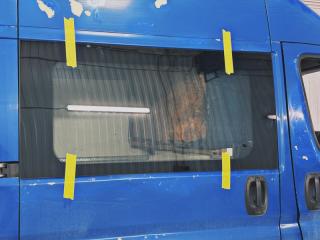 Стекло двери правое Boxer 2006-2024 L4H2