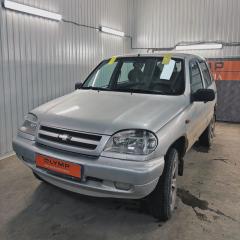 Стекло лобовое переднее Niva 1998-2021 21236 Стекло лобовое переднее Niva 1998-2021 21236