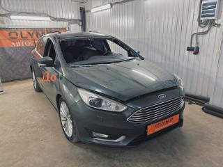 Запчасть стекло лобовое переднее Ford Focus 2010-2019