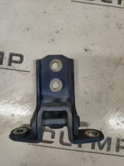 Запчасть петля двери передняя правая SUZUKI ESCUDO