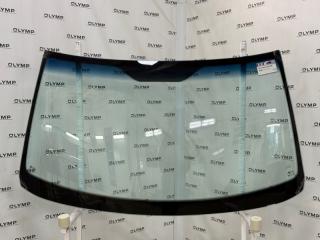 Запчасть стекло лобовое переднее Volvo S70 1997-2000