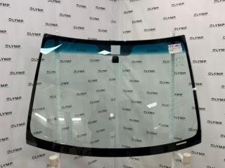 Запчасть стекло лобовое переднее Toyota Ist 2002-2007