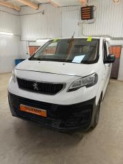 Стекло лобовое переднее Traveller 2017-2025 L2 DW10CTED4