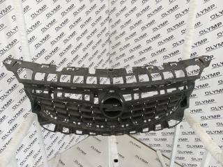 Запчасть решетка в бампер Opel Astra