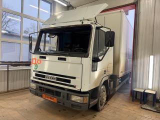 Запчасть стекло лобовое переднее Iveco EuroCargo 1991-2003