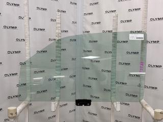 Стекло двери переднее левое VOLKSWAGEN Pointer