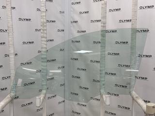 Запчасть стекло двери переднее левое Kia Rio 2000-2005