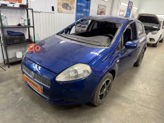 Запчасть стекло лобовое переднее Fiat Linea 2006-2013