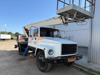 Запчасть стекло лобовое переднее ГАЗ 3307 1989-2020