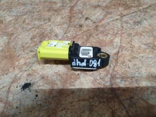 Запчасть датчик air bag Toyota Auris 2006-2012