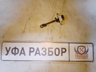 Запчасть ограничитель двери передний левый SsangYong Korando 2008