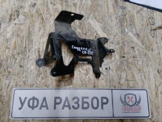 Запчасть кронштейн двигателя Porsche Cayenne 2003