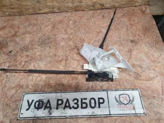 Замок двери задний левый Volkswagen Passat 2005-2010