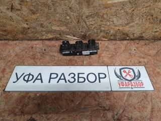 Запчасть блок управления стеклоподьемником передний левый Skoda Octavia 2004-2013