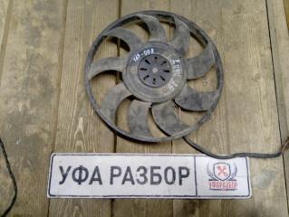 Запчасть вентилятор охлаждения с моторчиком Audi A6 2011