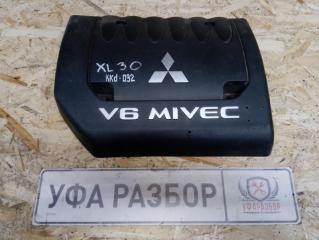 Запчасть накладка двс декоративная Mitsubishi Outlander XL 2006-2012