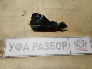 Запчасть направляющая бампера передняя левая Audi Q5 2008