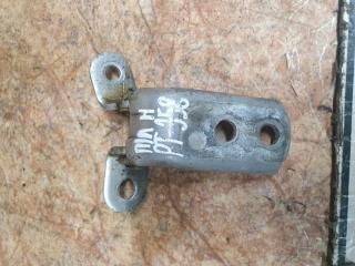 Запчасть петля двери передняя правая Chevrolet Aveo 2005-2011