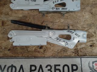 Запчасть петля крышки багажника правая Peugeot 408 2012