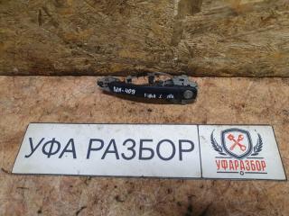 Запчасть ручка двери 1 передняя левая Skoda Fabia 1999-2006