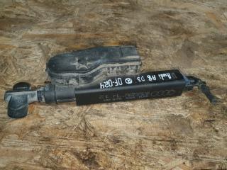 Запчасть форсунка омывателя правая Audi A8 2002