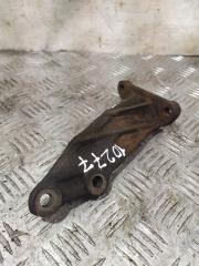 Фото запчасти кронштейн кпп правый Toyota Mark контрактная запчасть Запчасть кронштейн кпп правый Toyota Mark