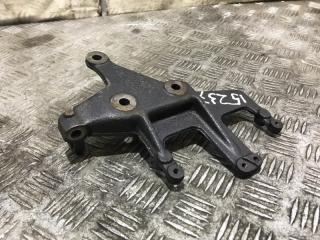 Запчасть кронштейн генератора Toyota Chaser 1998